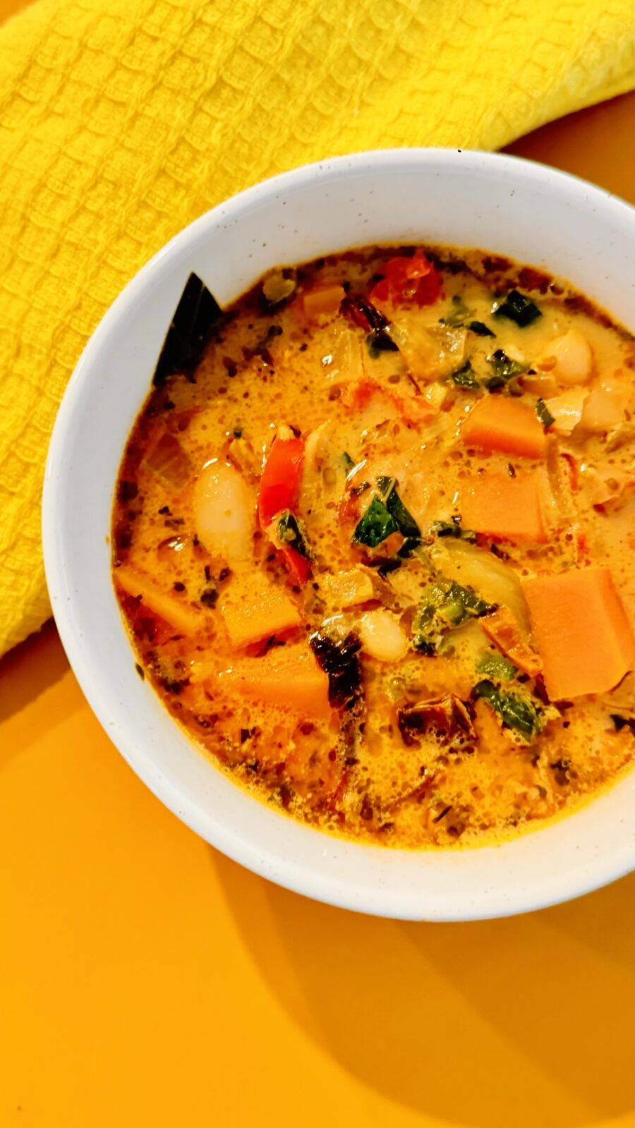 Spicy Cannellini & Sweet Potato Soup